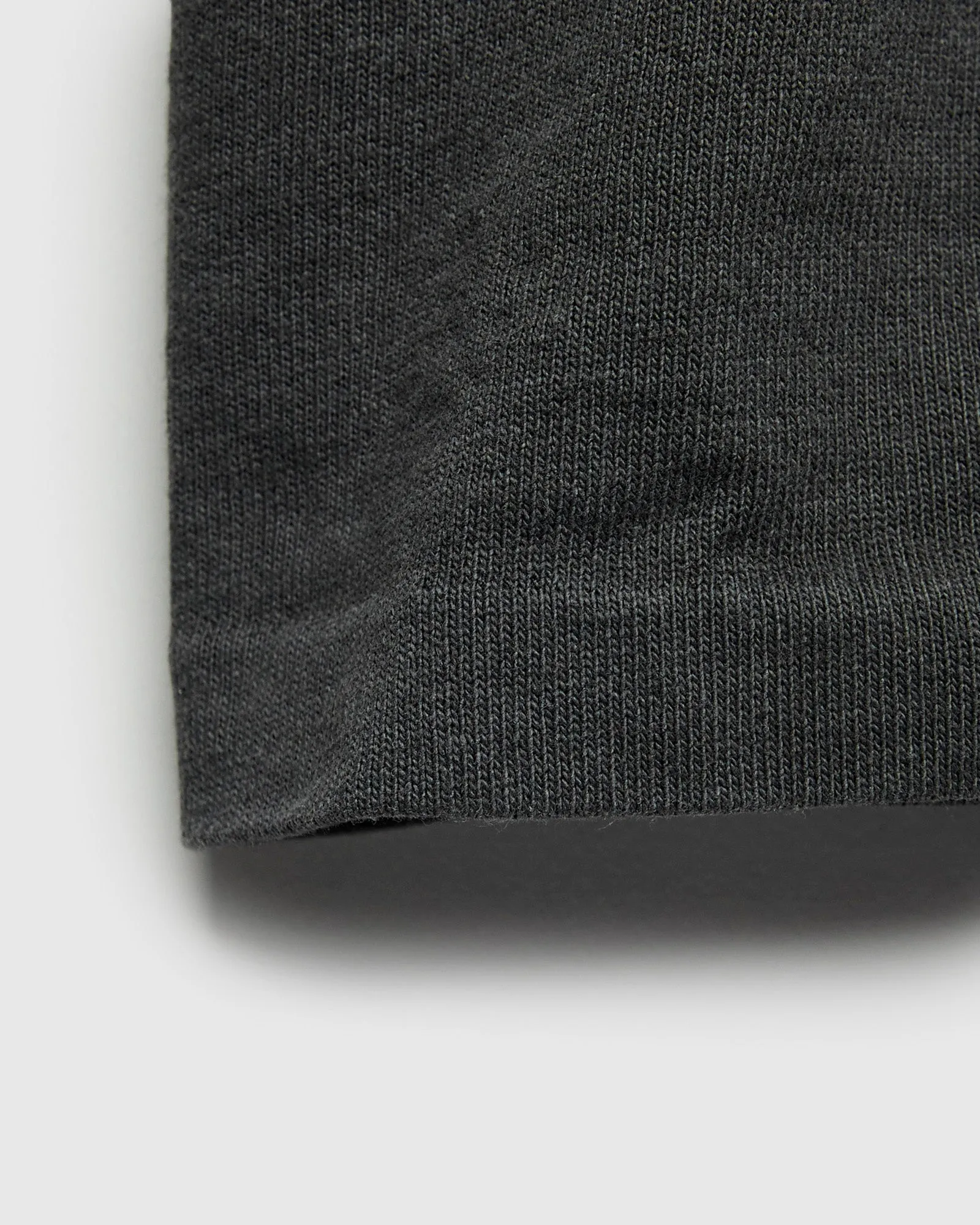 13oz Pocket T-Shirt in Midnight