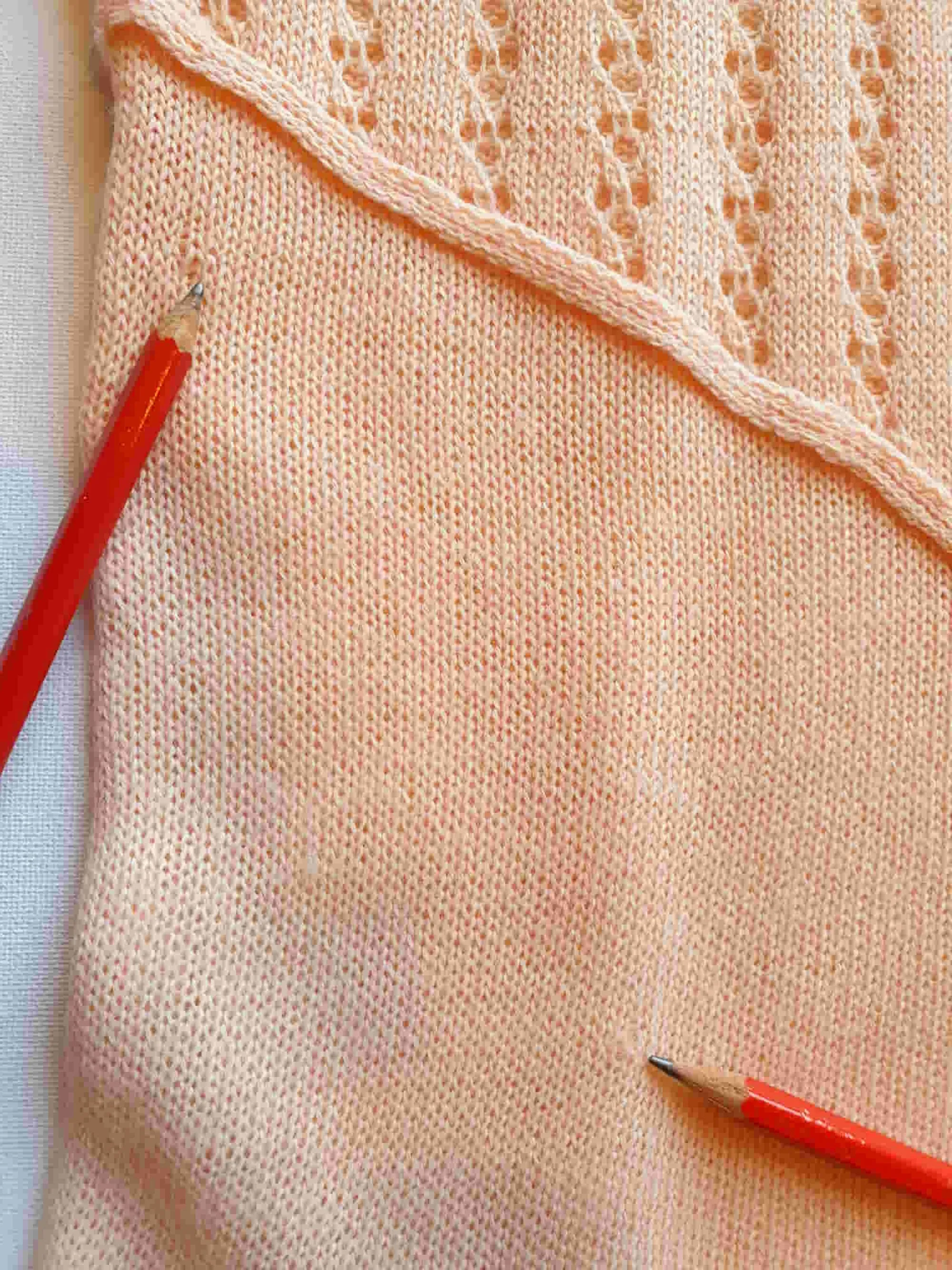 1960s Bittersweet Pink Knit Top - M