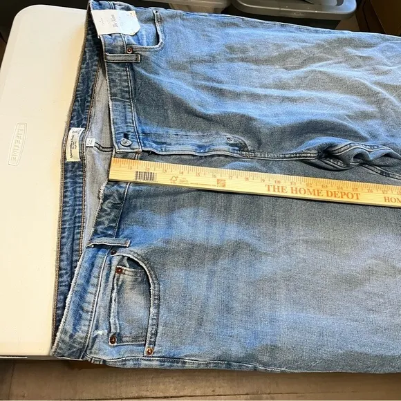Abercrombie &amp; Fitch The Mom High Rise Jeans Plus Size 24 Regular 37 Inches Q