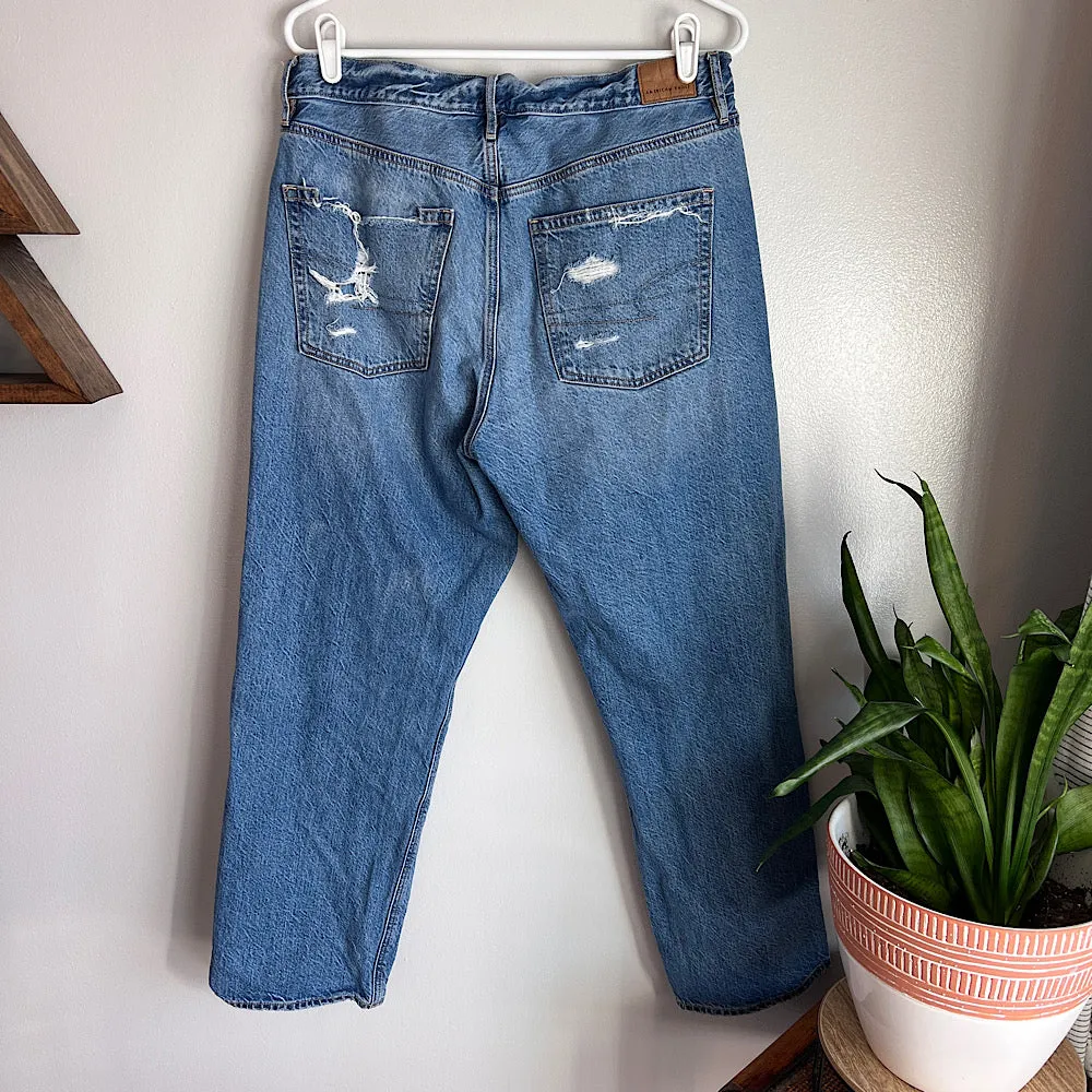 AE 90s Boyfriend Jeans (10R)