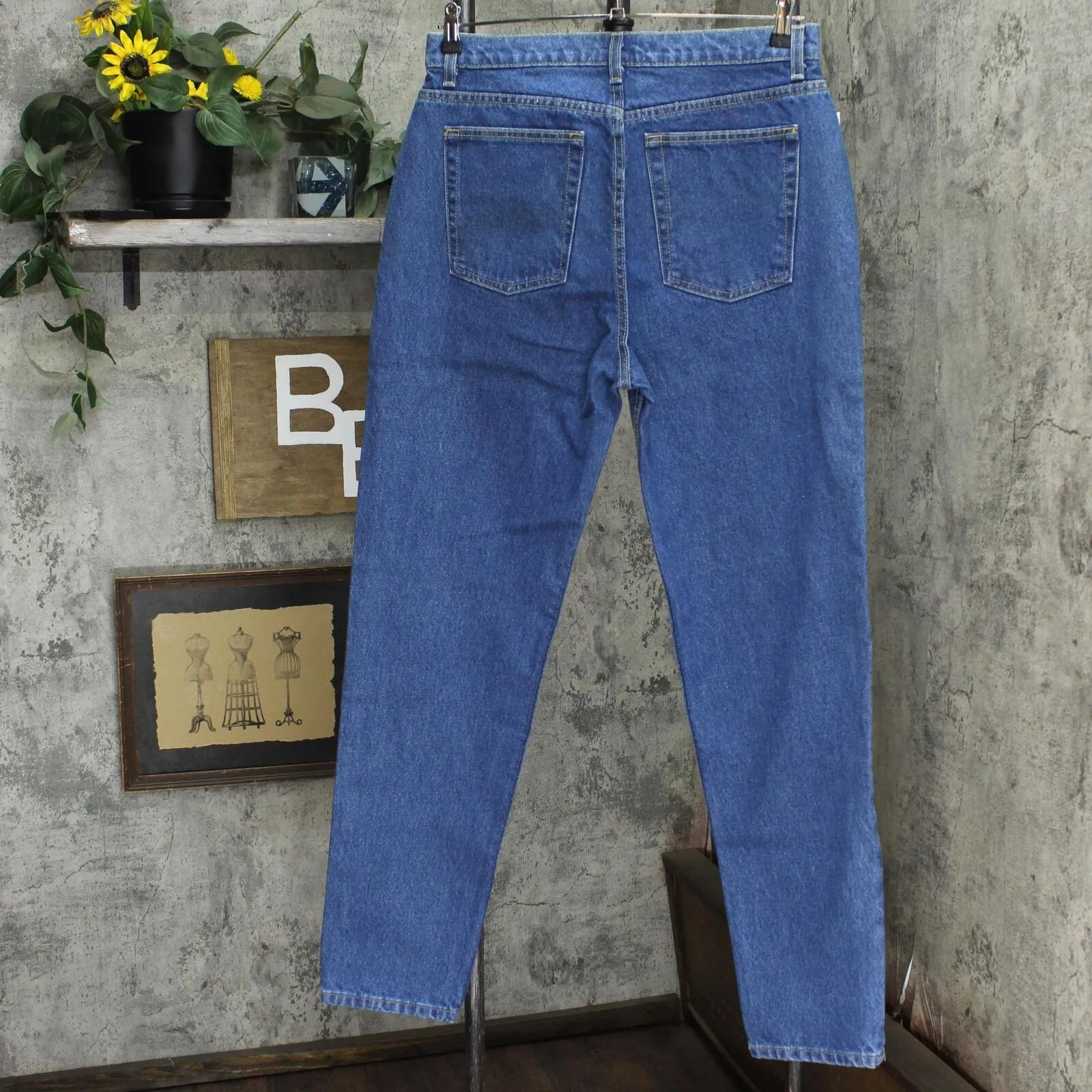 American Apparel Womens High-Waist Rise Mom Jean Medium Wash Blue 32x32