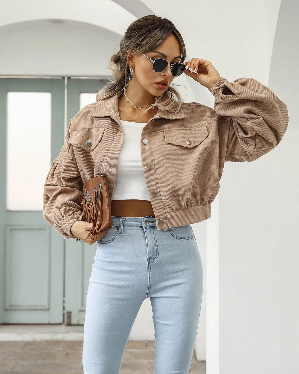 Anika - Trendy Cropped Jacket