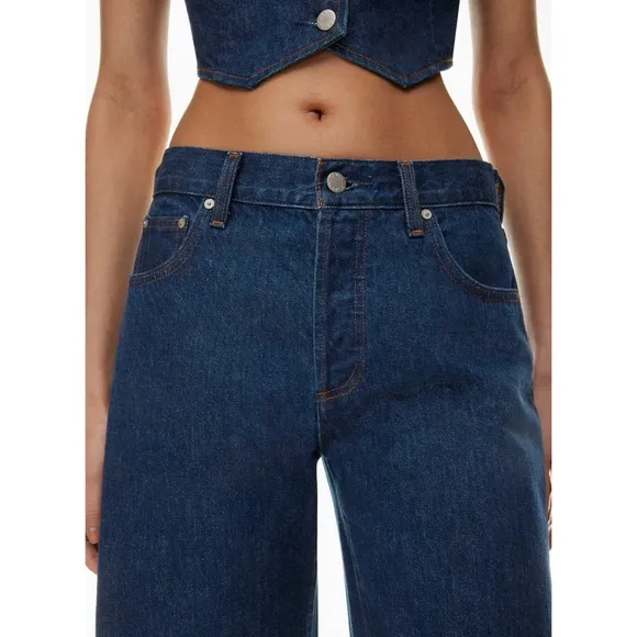 Aritzia Denim Forum Bermuda Shorts The '90s Cindy Medium Wash Size 28