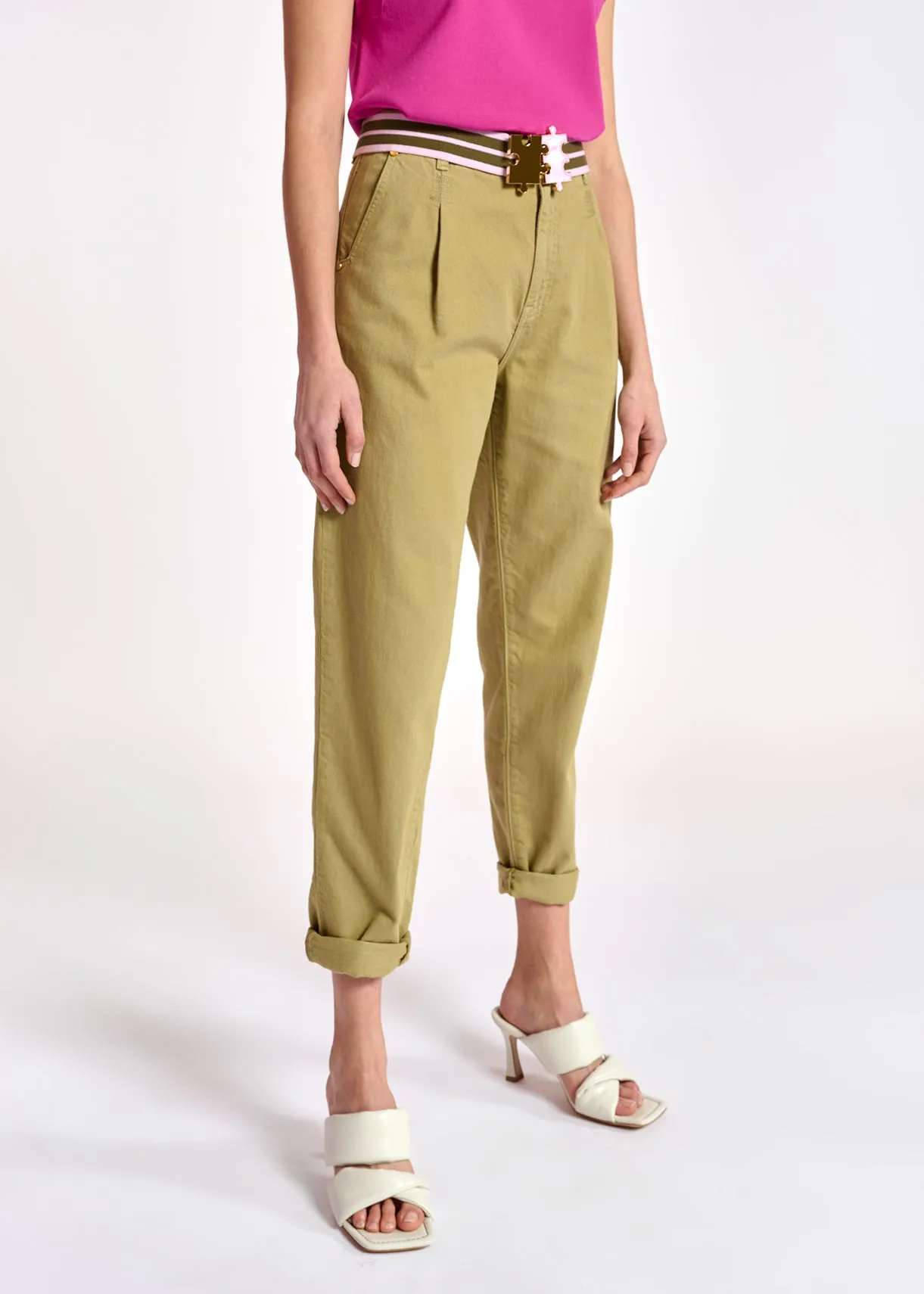 Beige denim boyfriend jeans