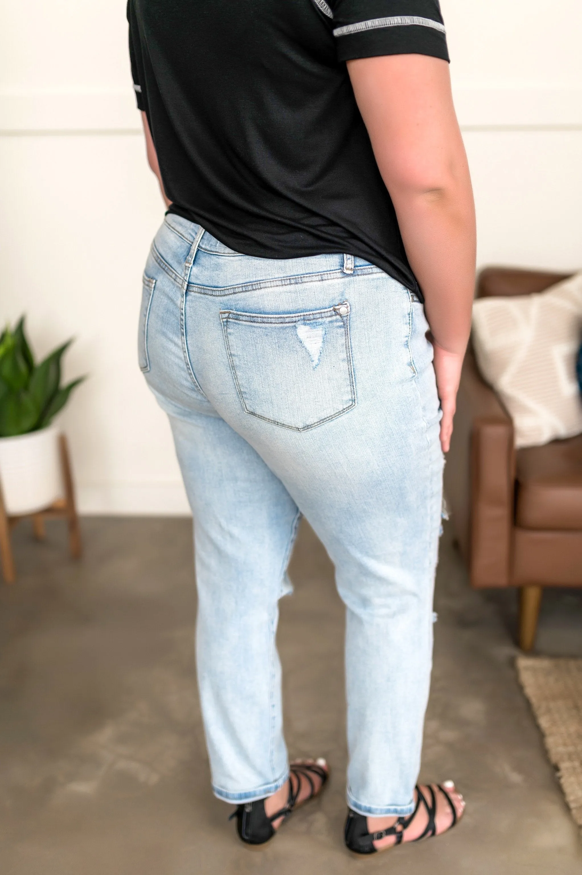 Blue Jean, Baby Queen Boyfriend Judy Blue's