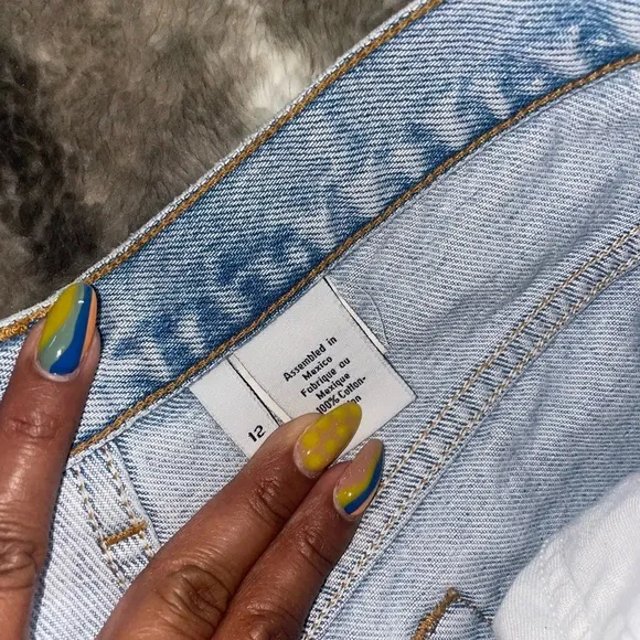 Calvin Klein Jeans High Waisted Mom Jean Shorts