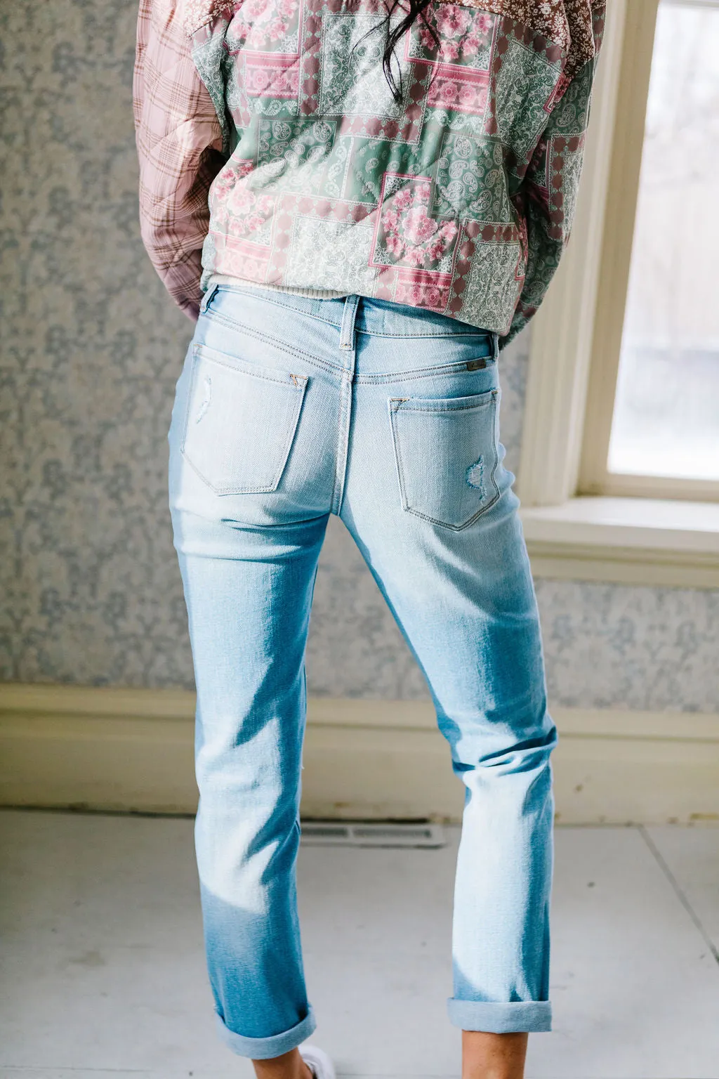 Can’t Stand It Boyfriend Jeans by Kancan