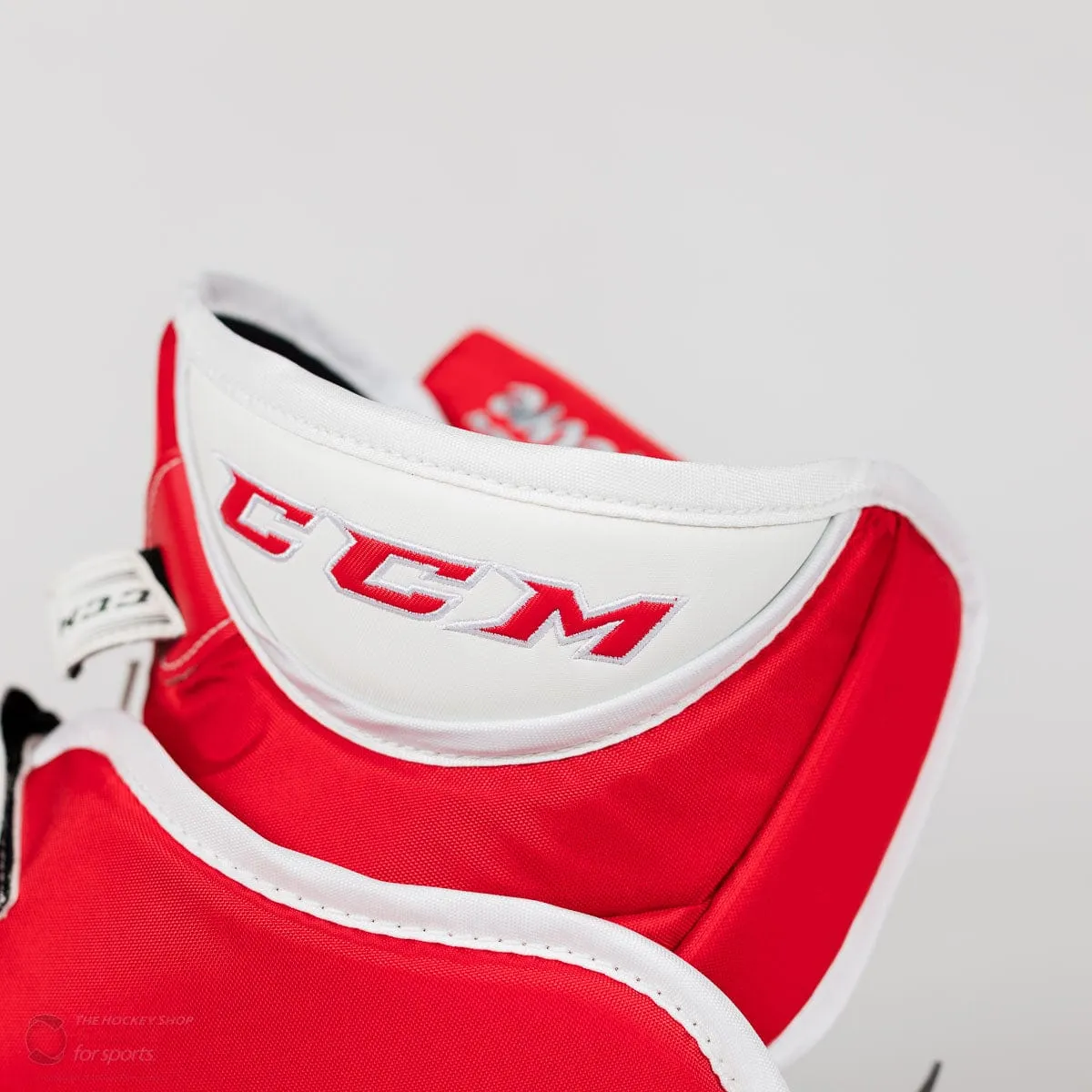 CCM Extreme Flex 4 Pro Senior Goalie Catcher