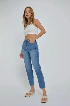 Cello Jeans High Rise Mom Jean Ankle Length – A Modern Take on a Classic Favorite