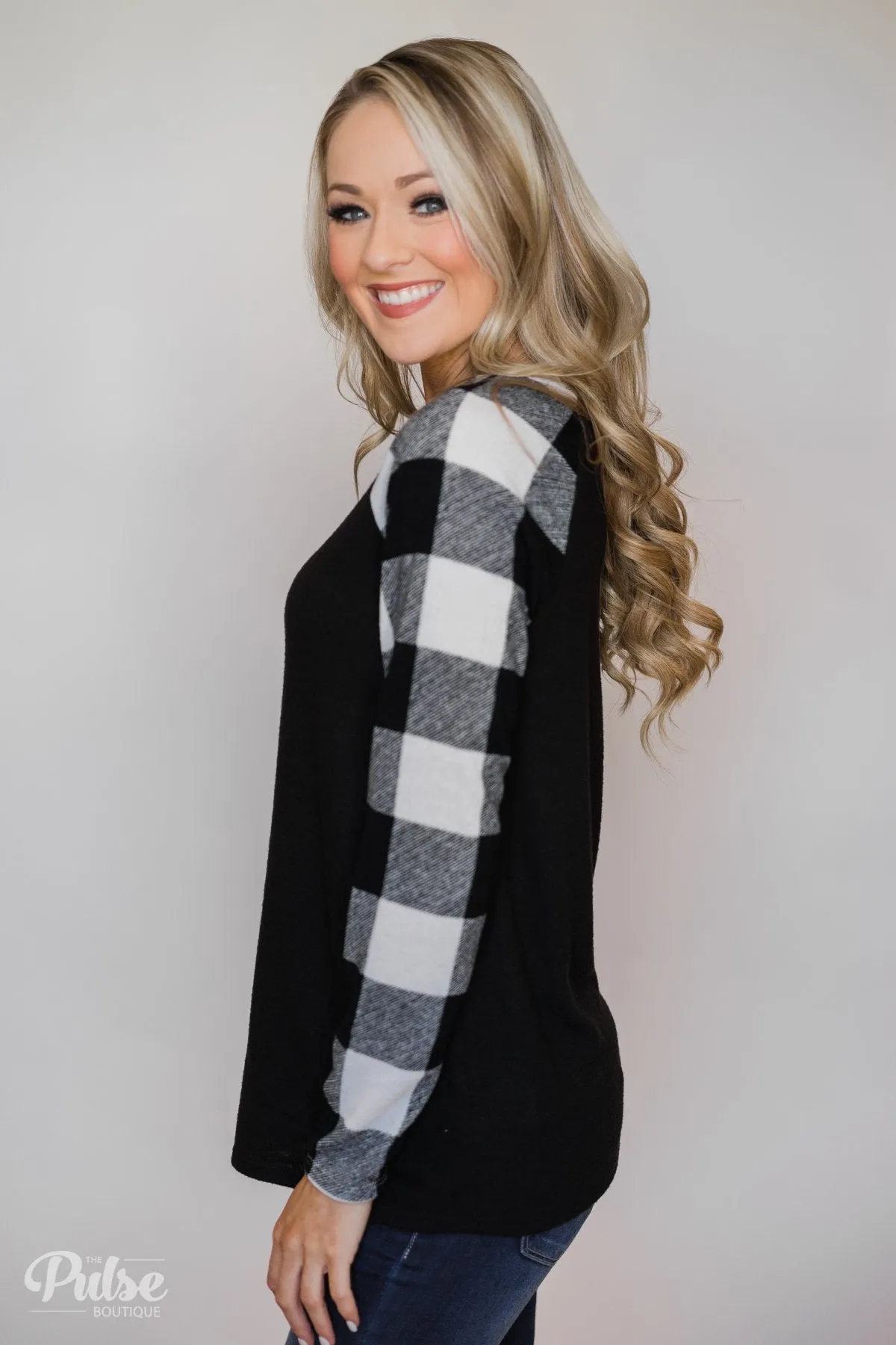 Checkered Sleeve Raglan Top- Black & White