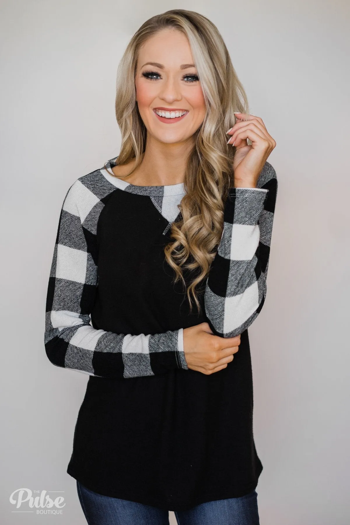 Checkered Sleeve Raglan Top- Black & White