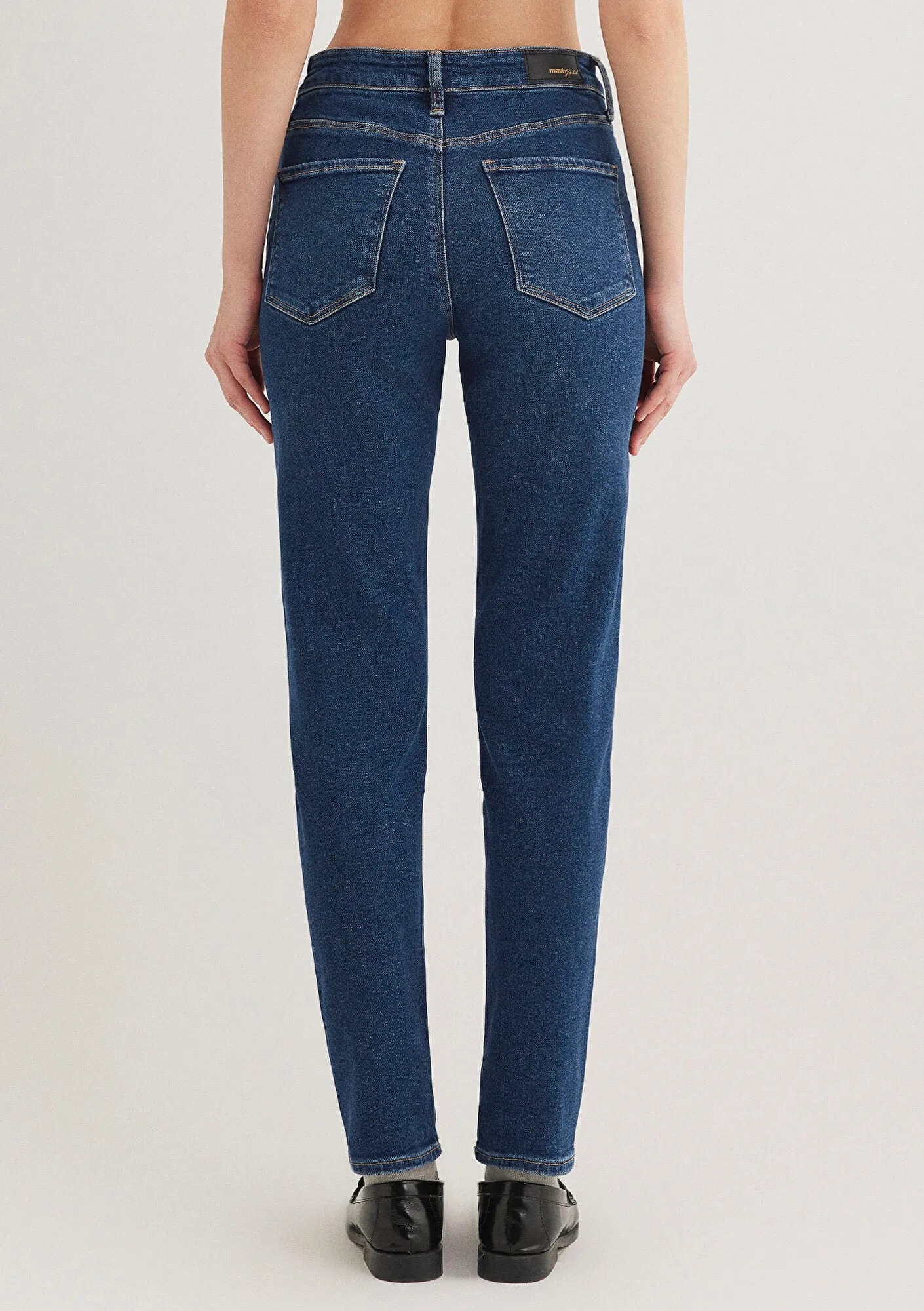 Cindy Dark Gold Shape Jean Pants