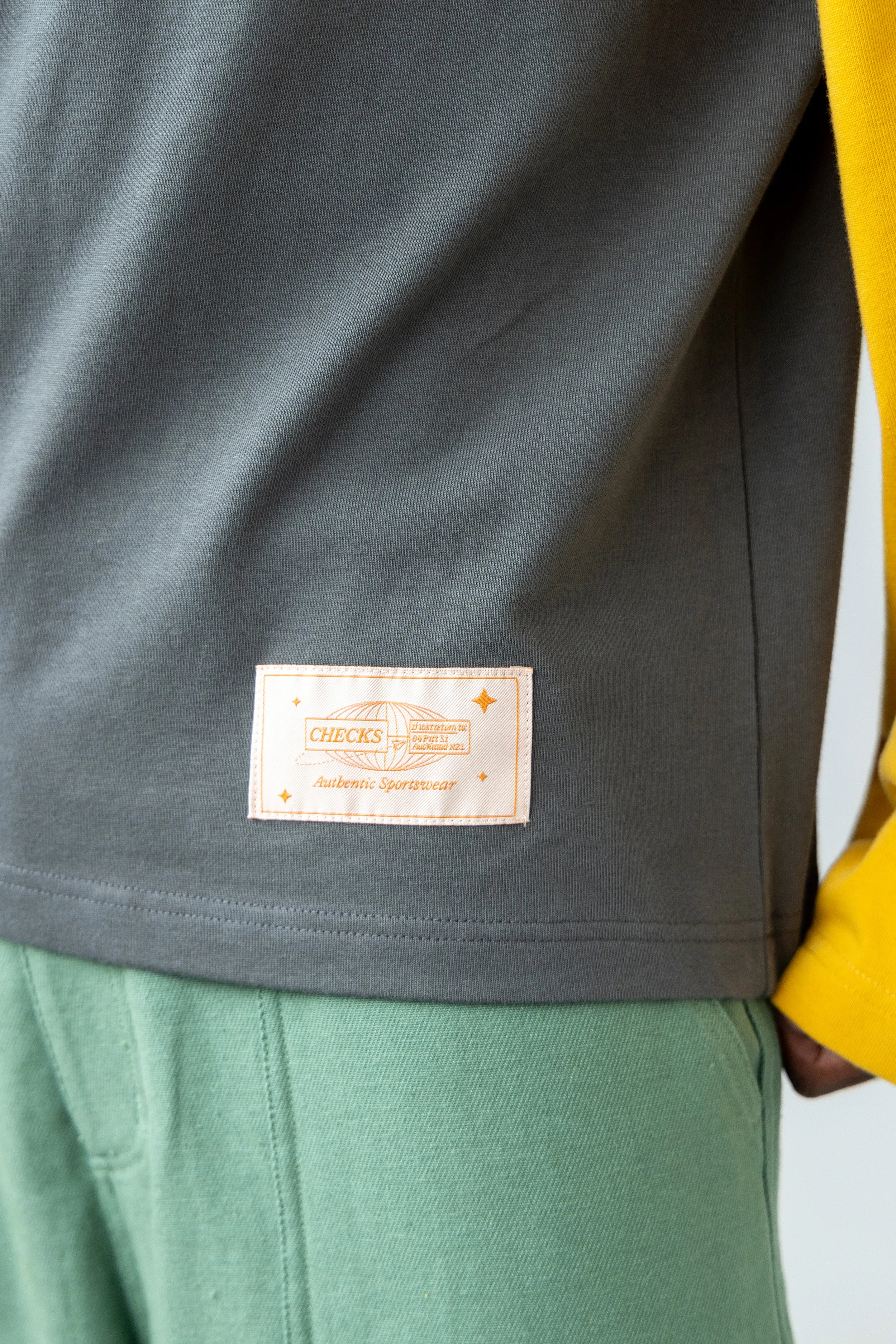 Crew Raglan Jersey Charcoal/Mustard