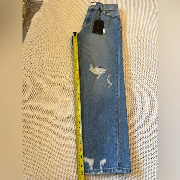 Current/Elliot Boyfriend Deconstructed Jeans Sz 26 Style CE1013CN14 Rainfall