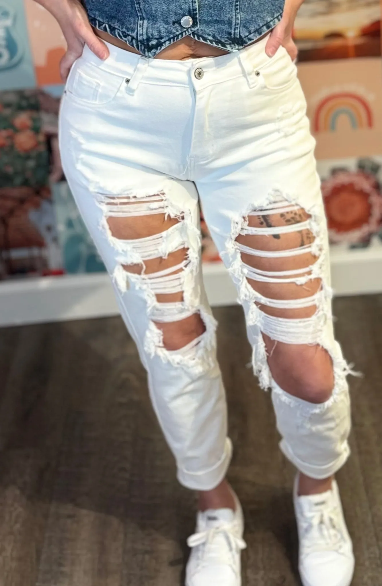 Distressed High Waisted Boyfriend Jeans