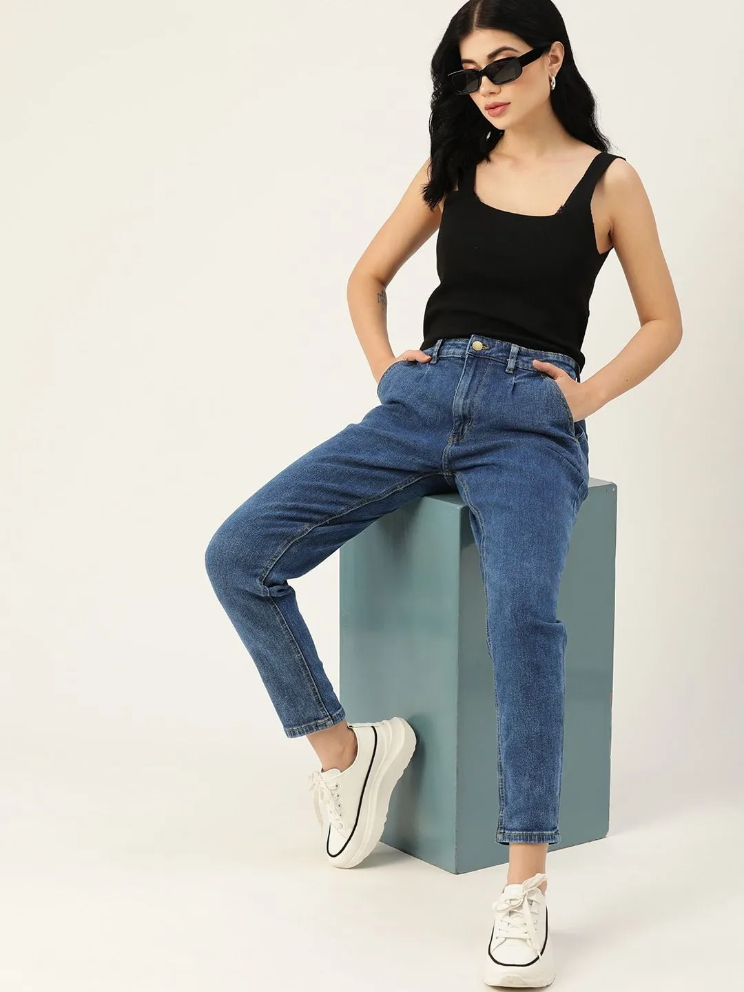 DressBerry Women Blue Stretchable Mom Fit Jeans