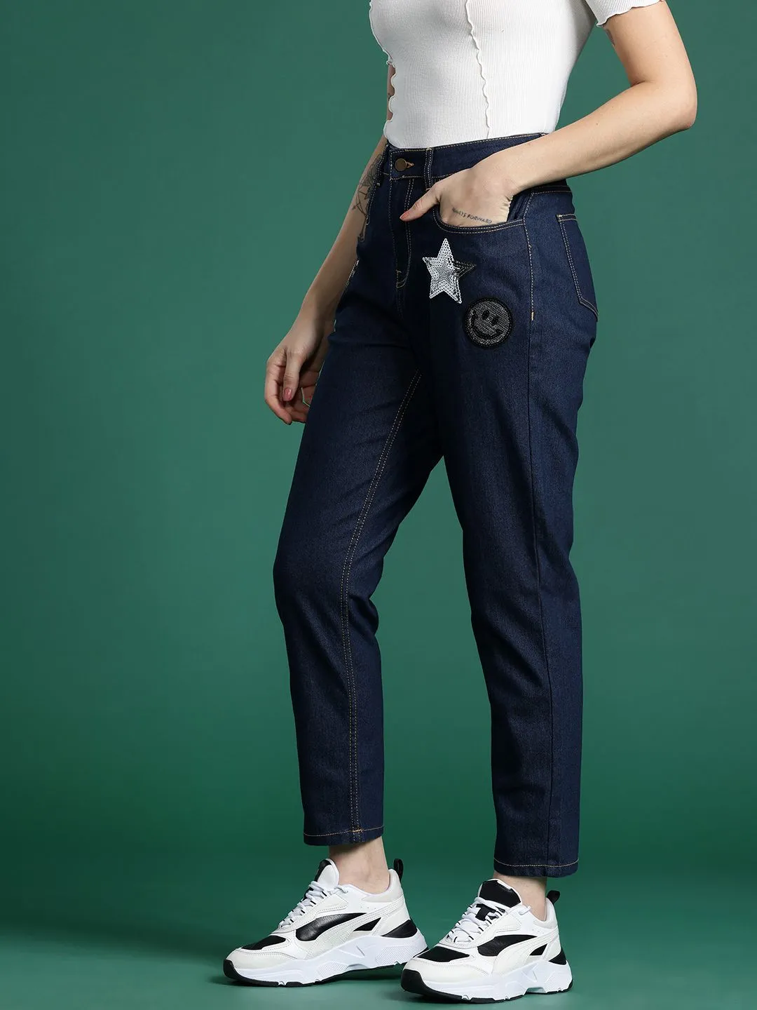 DressBerry Women Boyfriend Fit High-Rise Embellished Stretchable Jeans