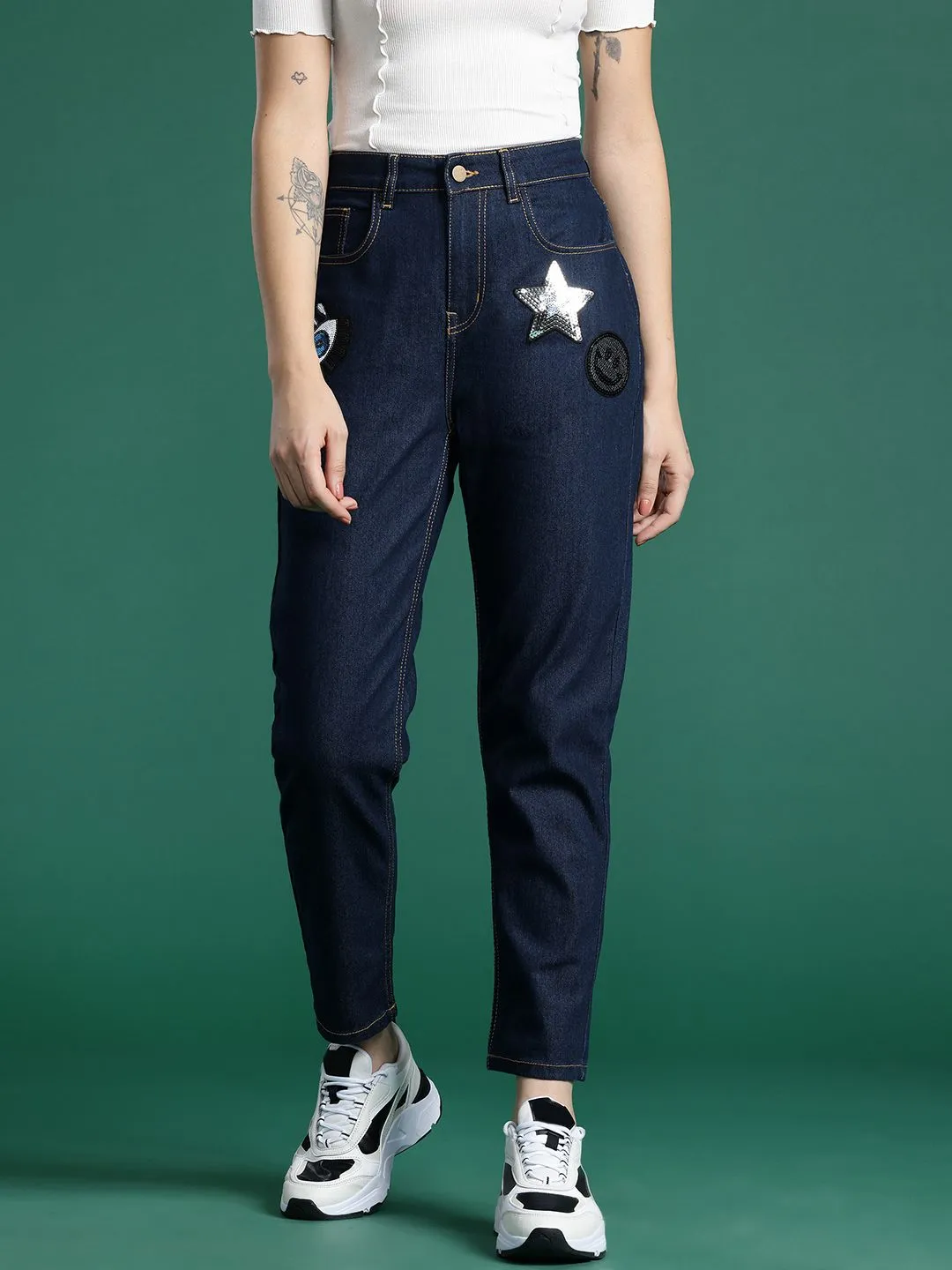 DressBerry Women Boyfriend Fit High-Rise Embellished Stretchable Jeans