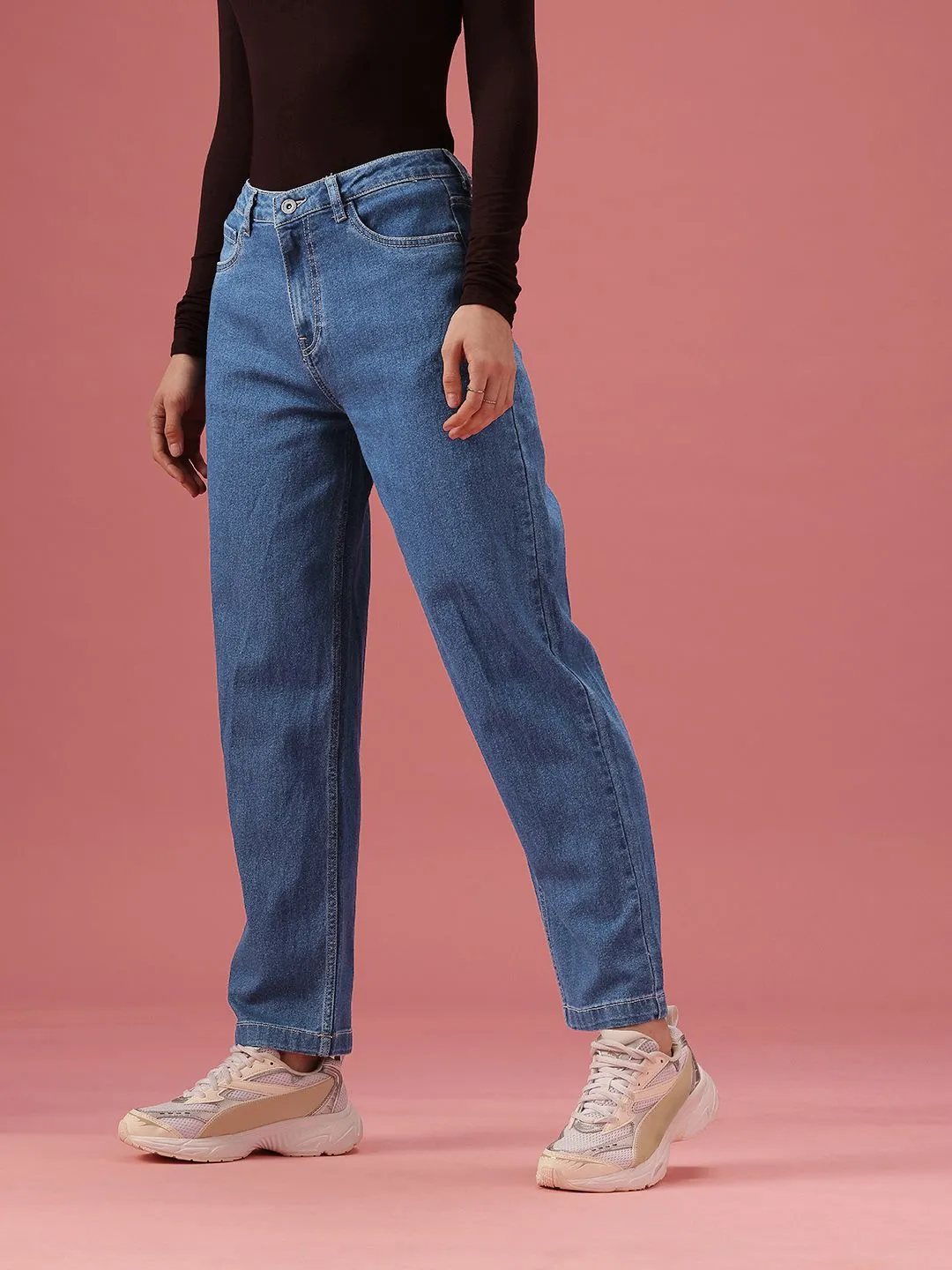 DressBerry Women Mom Fit High-Rise Light Fade Stretchable Jeans