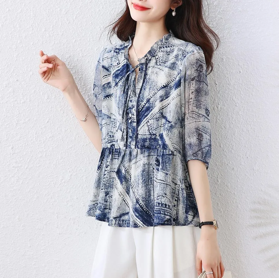 Elegant Women's Blouse with Ruffle Neckline and Loose-fit Design
