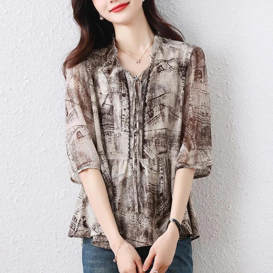 Elegant Women's Blouse with Ruffle Neckline and Loose-fit Design
