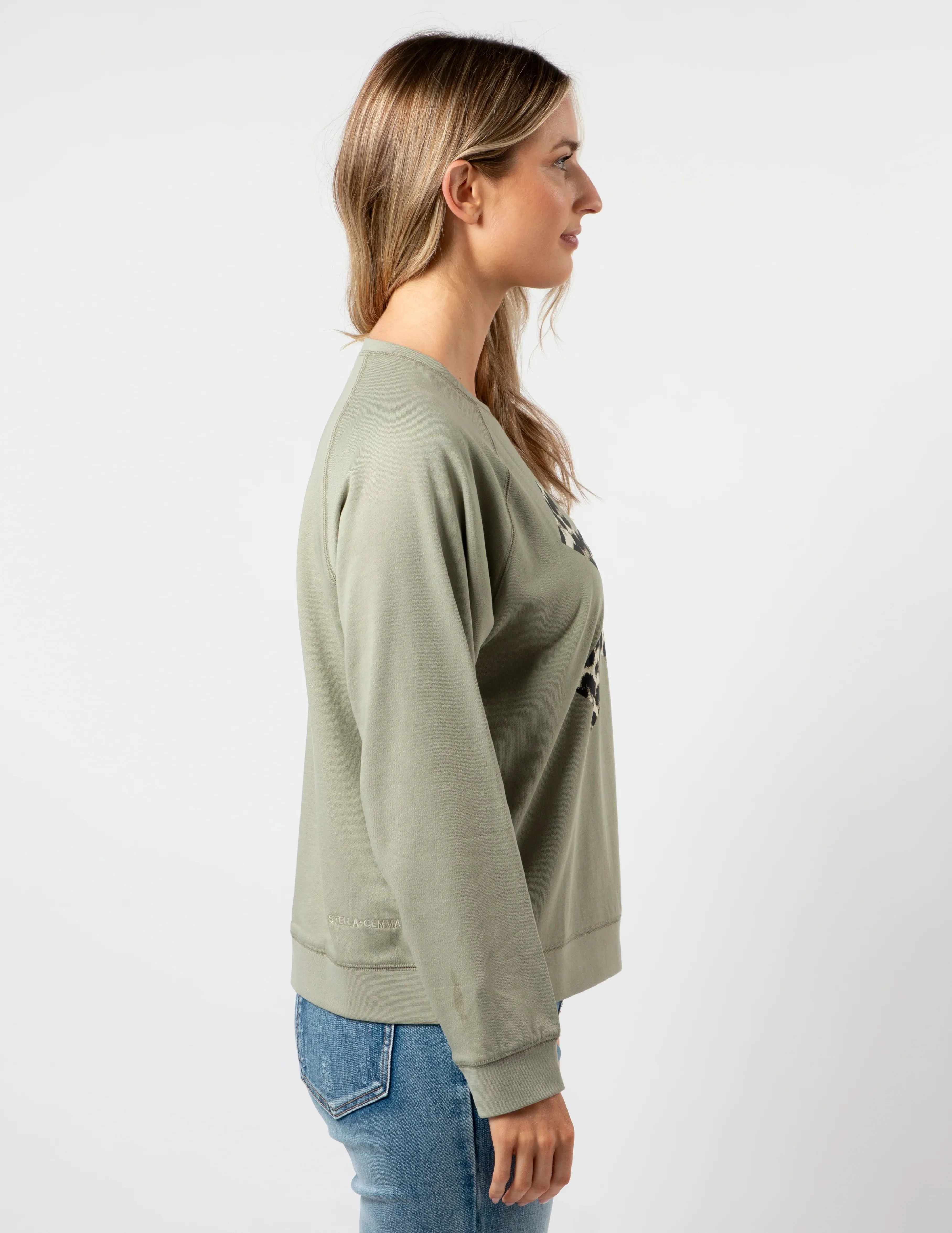 EVERYDAY SWEATER