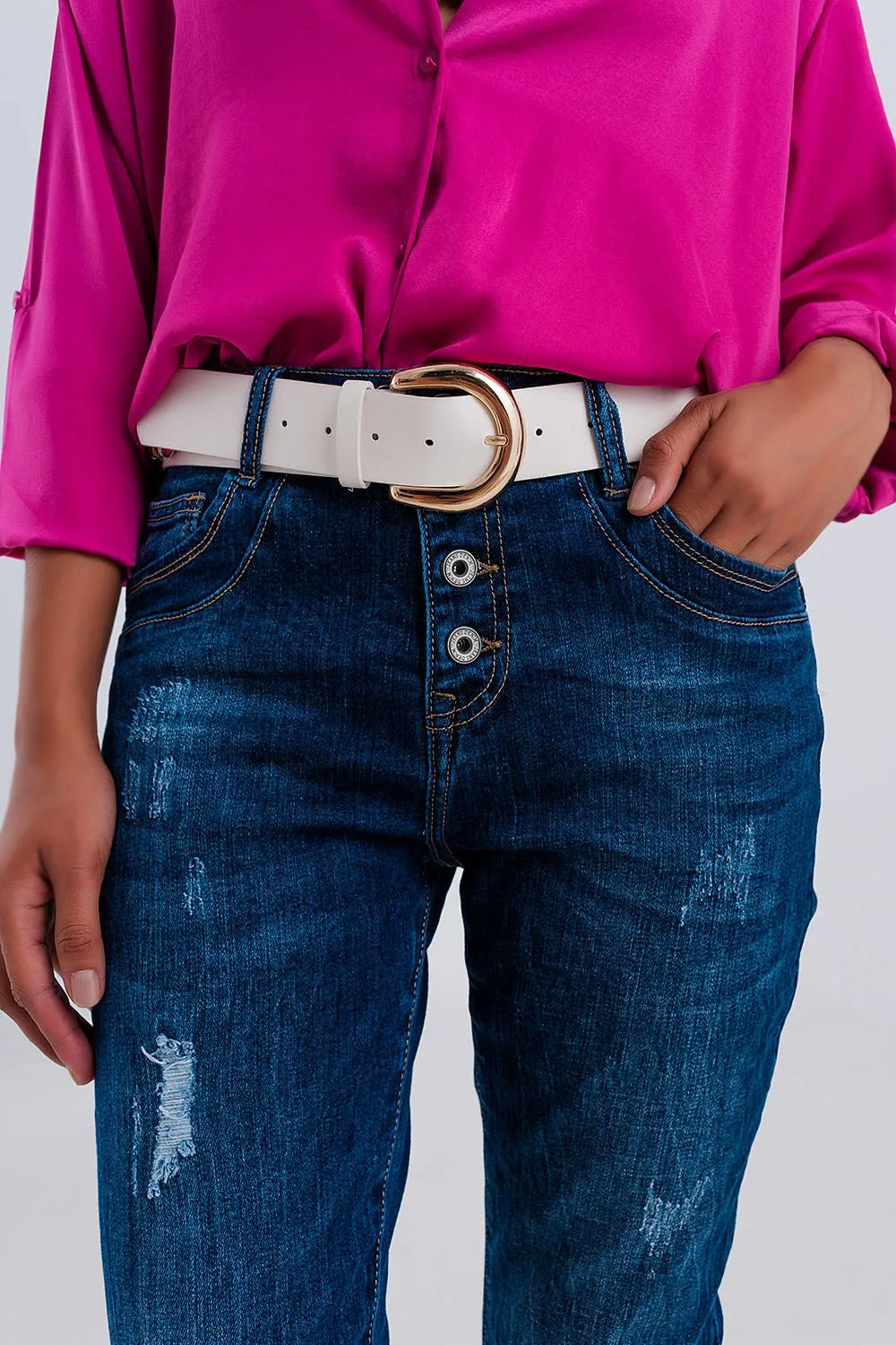Exposed button ripped boyfriend jean in dark blue