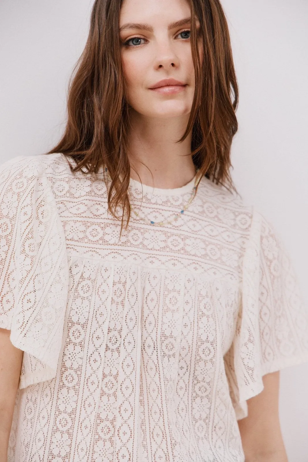 Flowy Lace T-Shirt - Ivory
