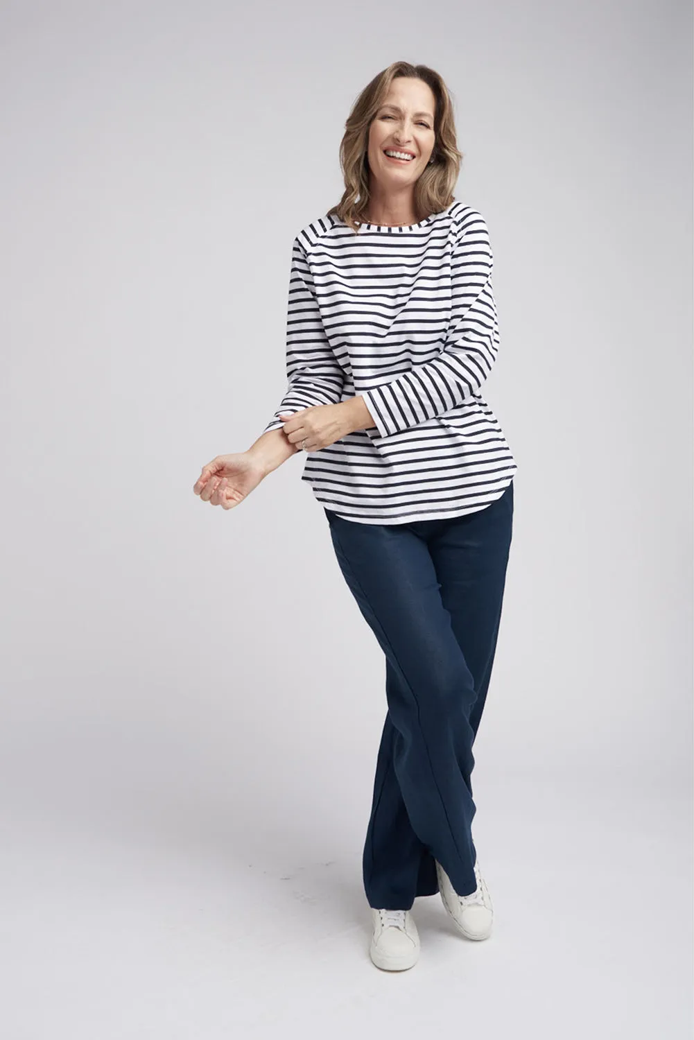 Goondiwindi Cotton Stripe Long Sleeve Tee in White/Navy 3272