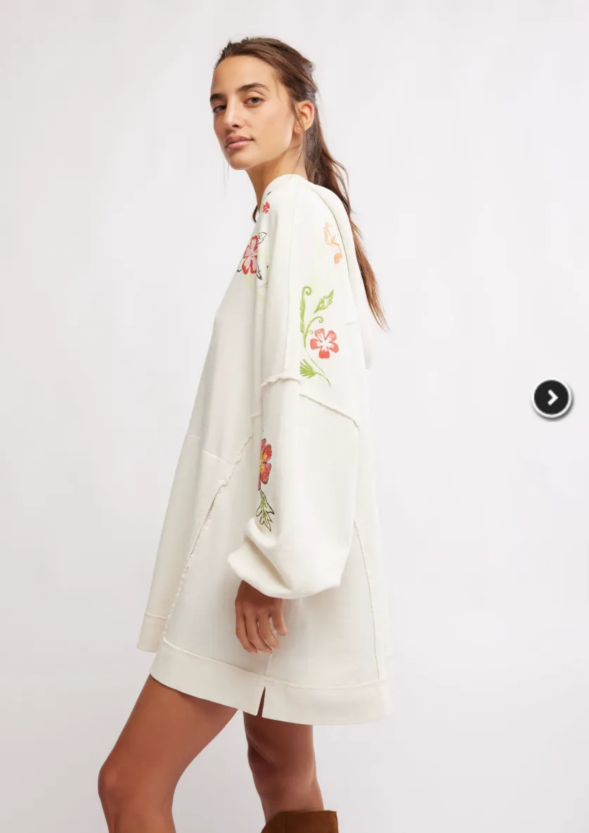 Graphic We Hoodie - Ivory