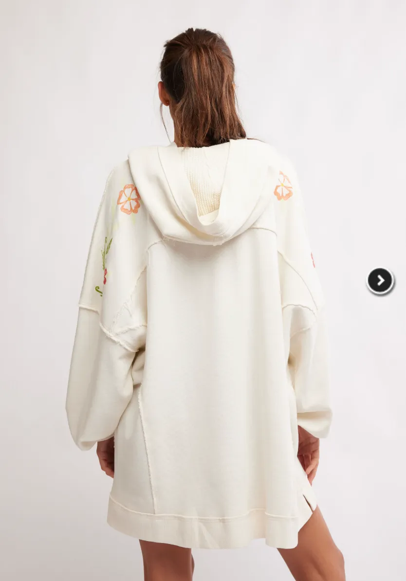 Graphic We Hoodie - Ivory
