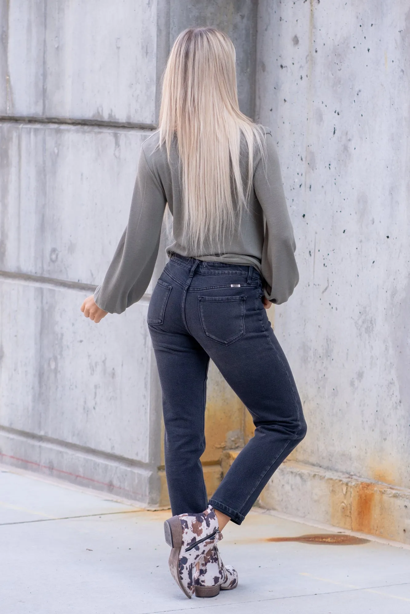 Illa High Rise 90s Slim Boyfriend