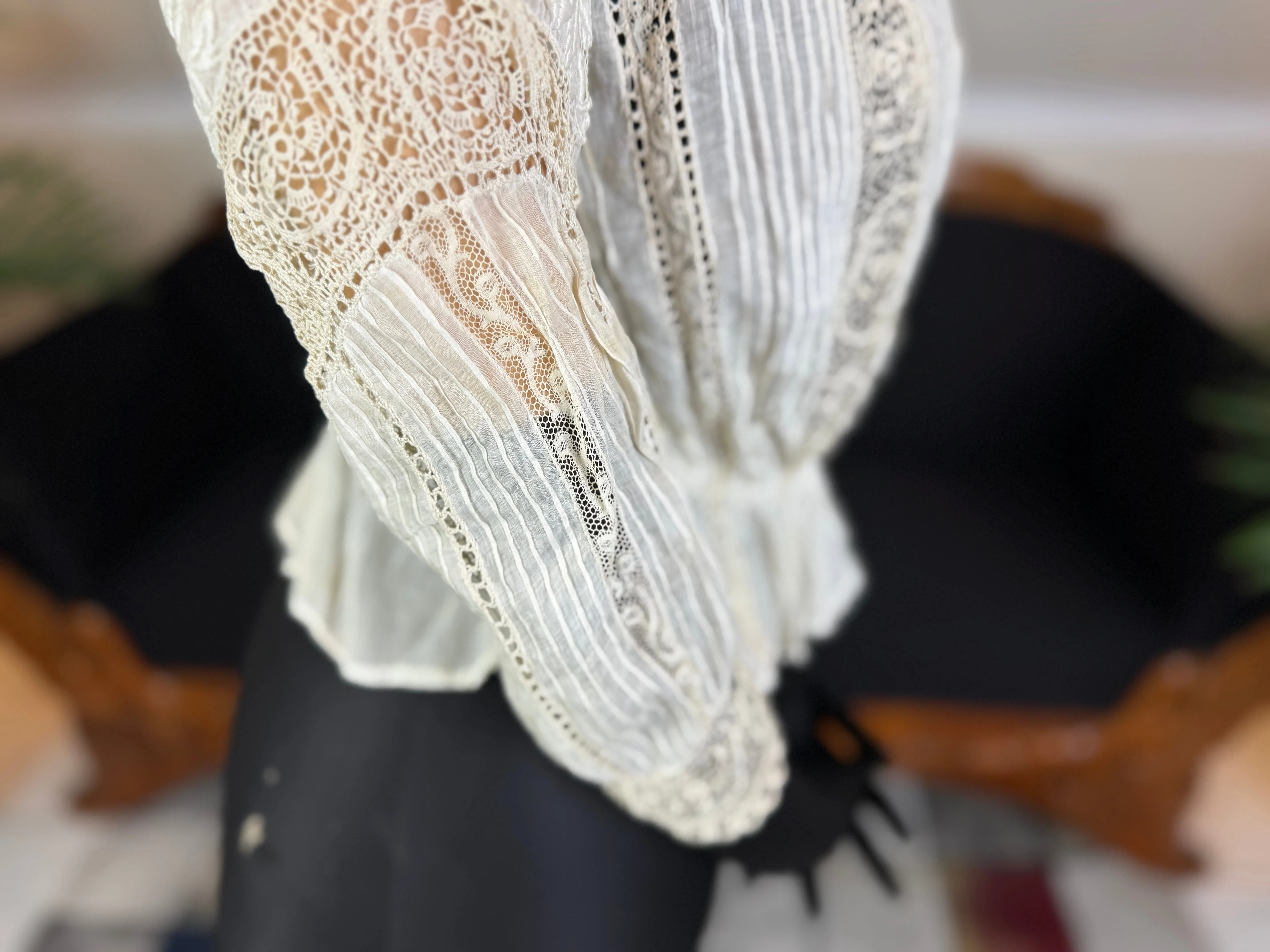 Irish Lace and Whitework Blouse, ca. 1909