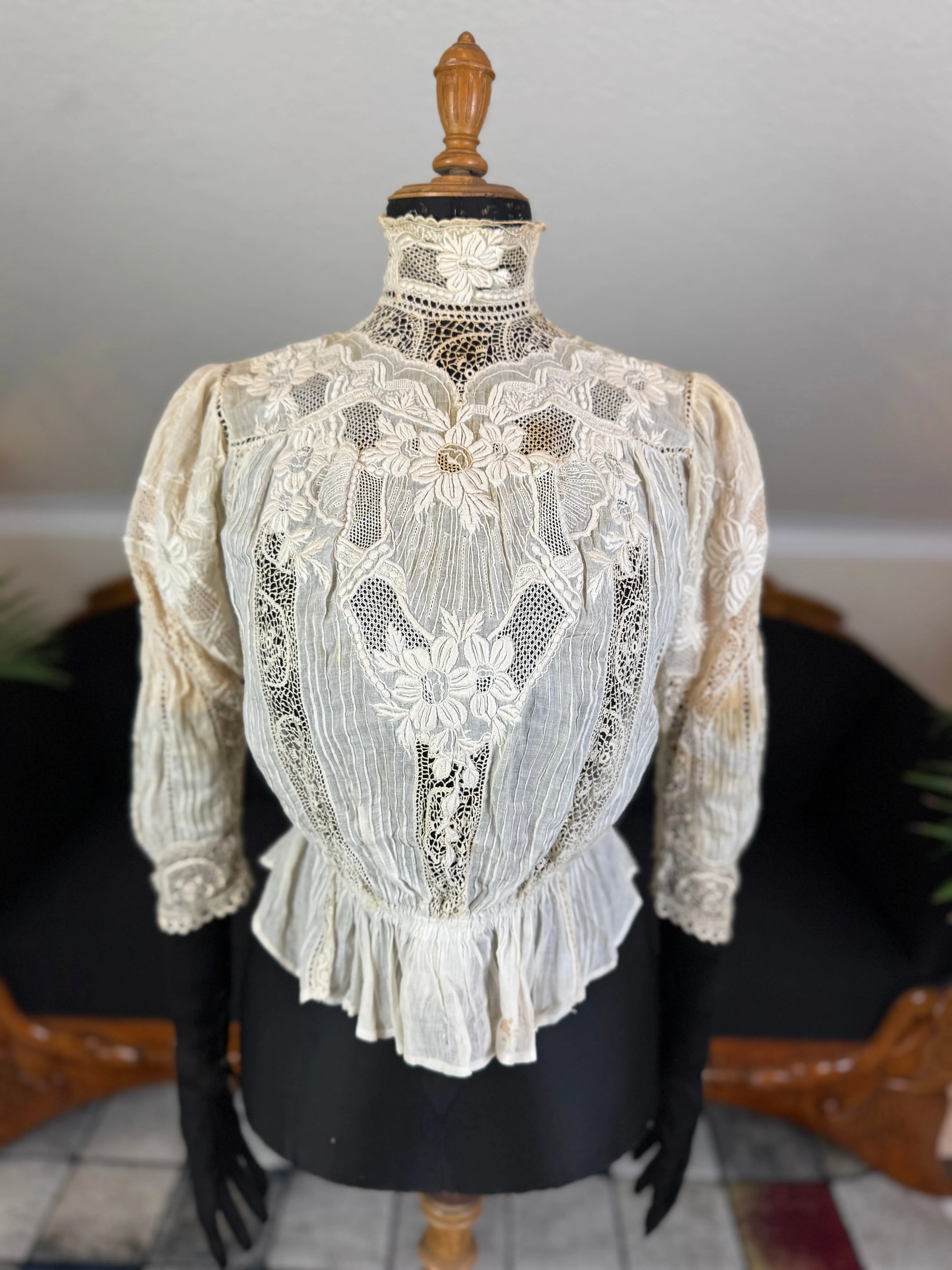 Irish Lace and Whitework Blouse, ca. 1909
