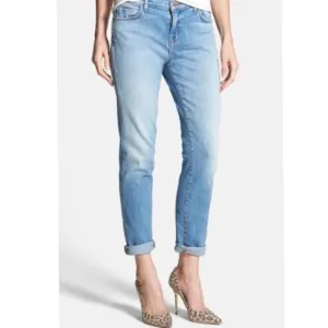 J. Brand Aiden Meadows Boyfriend Jeans EUC