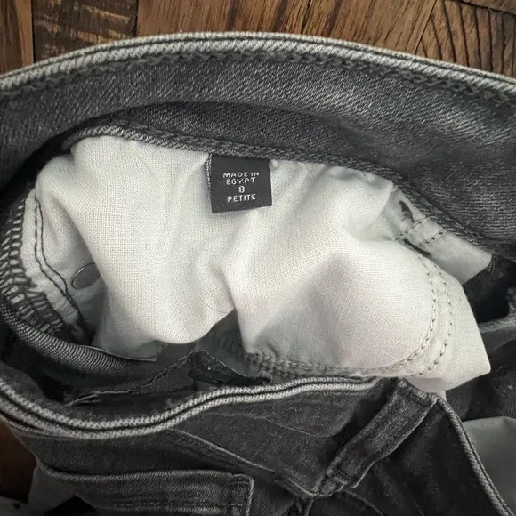 J. Jill The Boyfriend Jeans Galaxy Wash Grey size 8 P