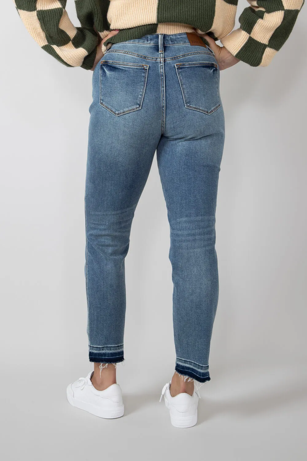 Judy Blue Mid Rise Boyfriend Jeans for Women | 88818-MD