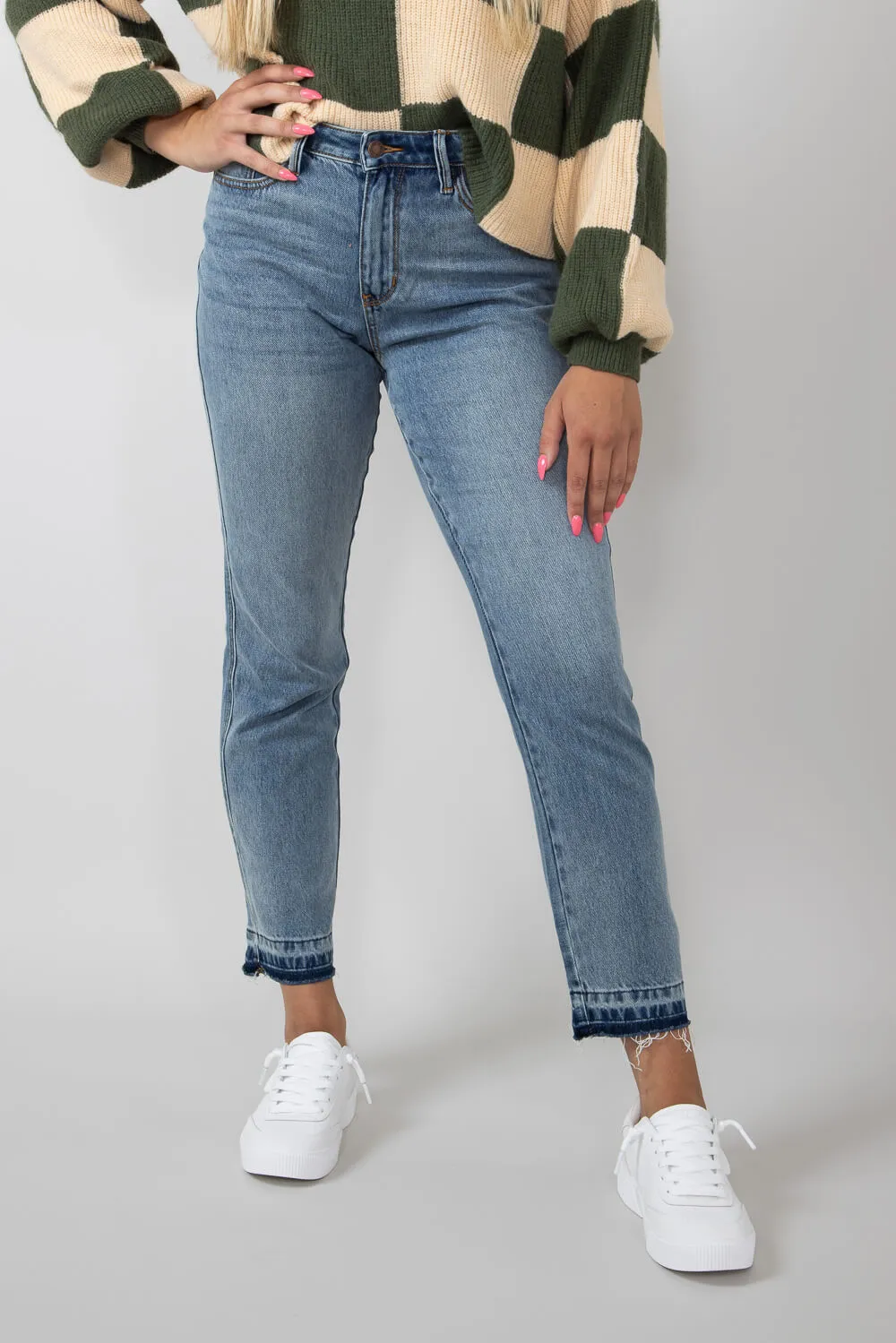 Judy Blue Mid Rise Boyfriend Jeans for Women | 88818-MD