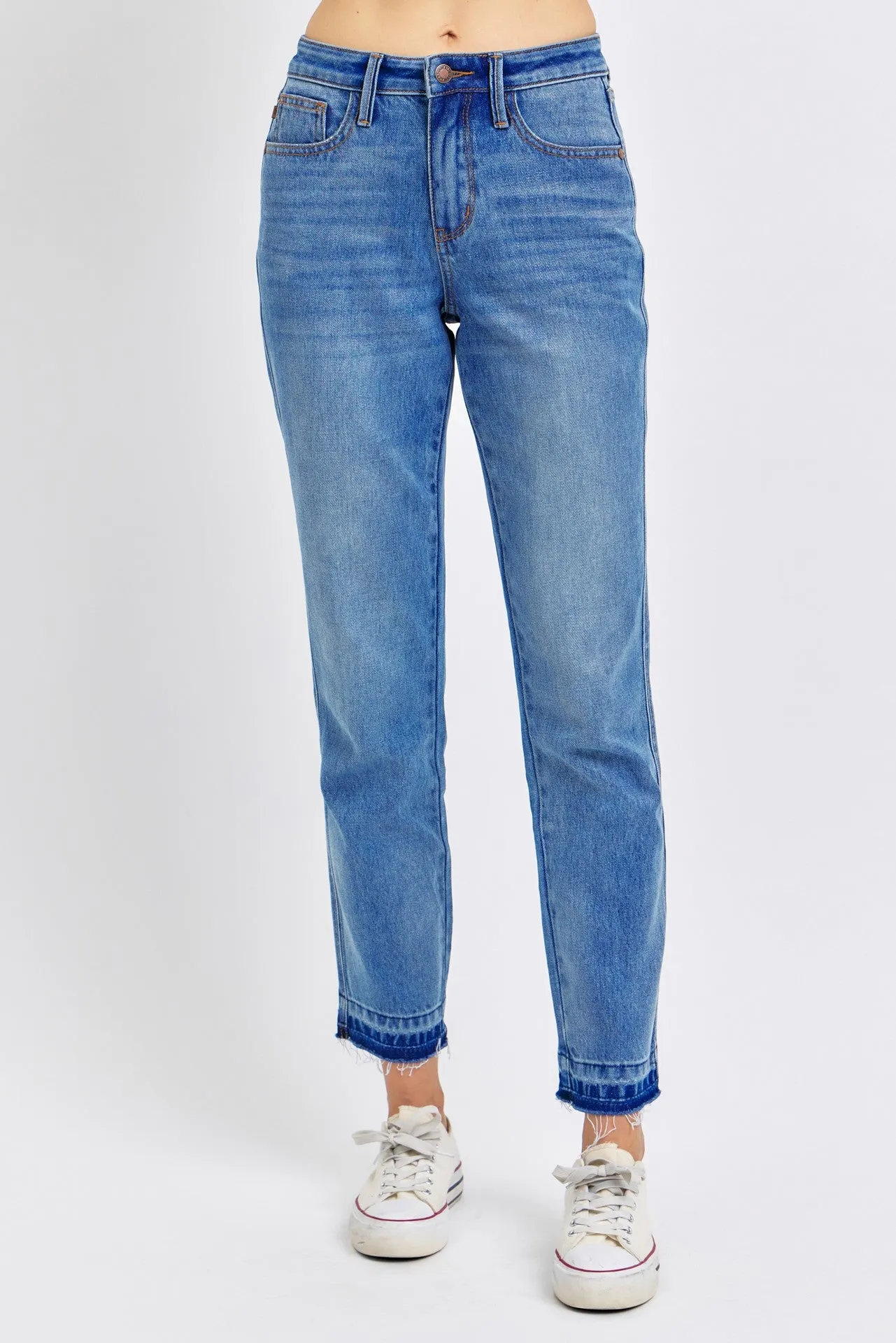 Judy Blue Mid Rise Rigid Magic Release Hem Boyfriend Jeans