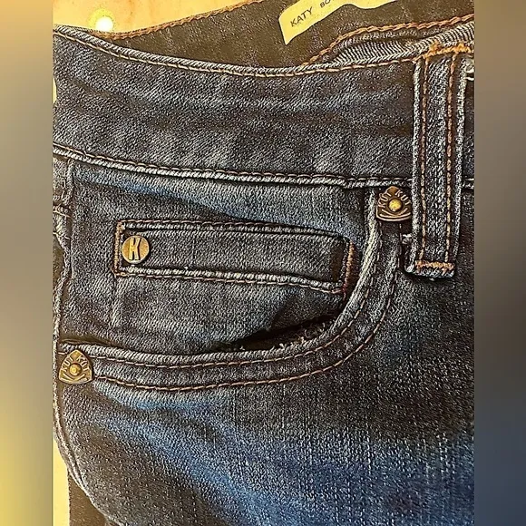 KUT from the Kloth Katy Boyfriend Jeans Dark Blue Mid Rise women’s Sz 2