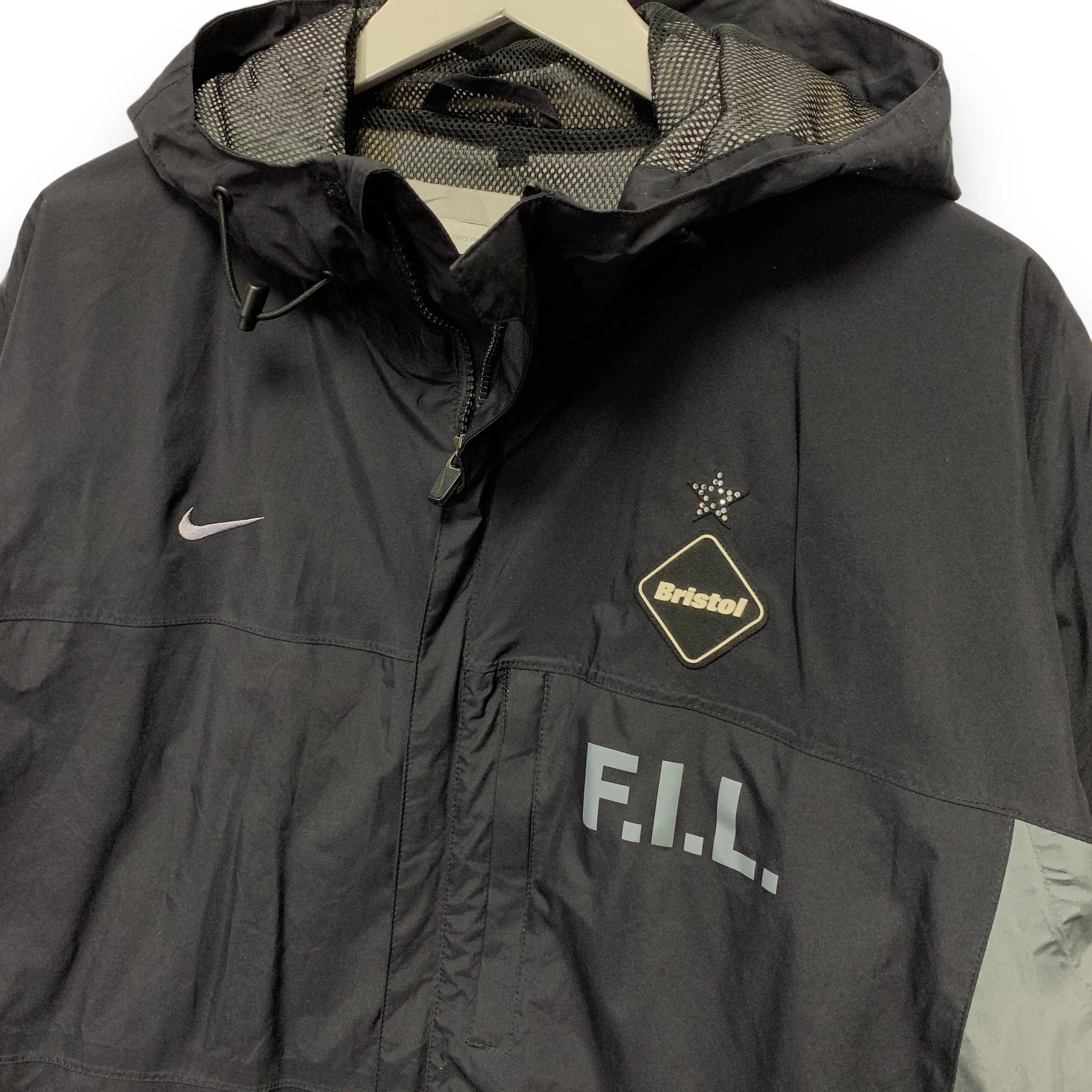 [L] Nike FCRB Fragment Visvim FIL Honeyee Hooded Nylon Jacket