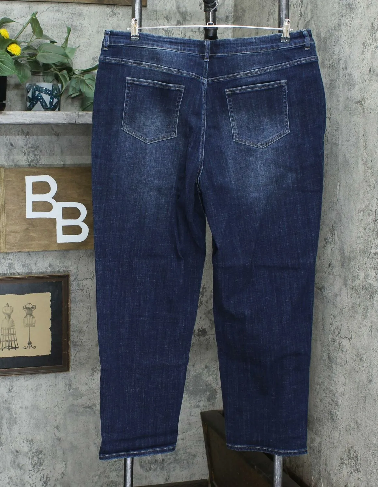 LOGO by Lori Goldstein Plus Size Boyfriend Jeans With Stylized Pockets