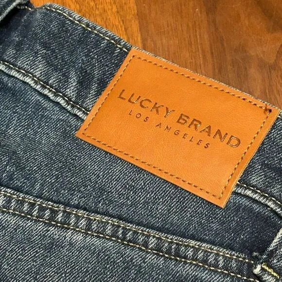 Lucky Brand women’s Drew High Rise Mom Jean size 6/28 ankle NWT