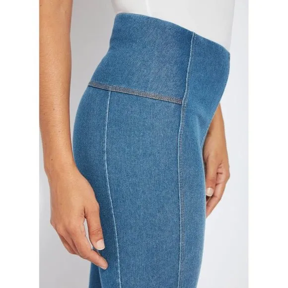 Lyssé Lace Up Cropped Jeans in Mid Wash - NWT - Size Small