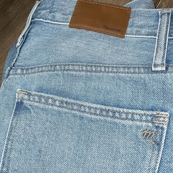 Madewell The Momjean in Gilford Wash - Ripped Edition Sz 26 Petite