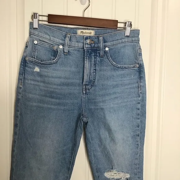 Madewell The Petite Perfect Vintage Jean in Coney Wash: Destroyed Edition.