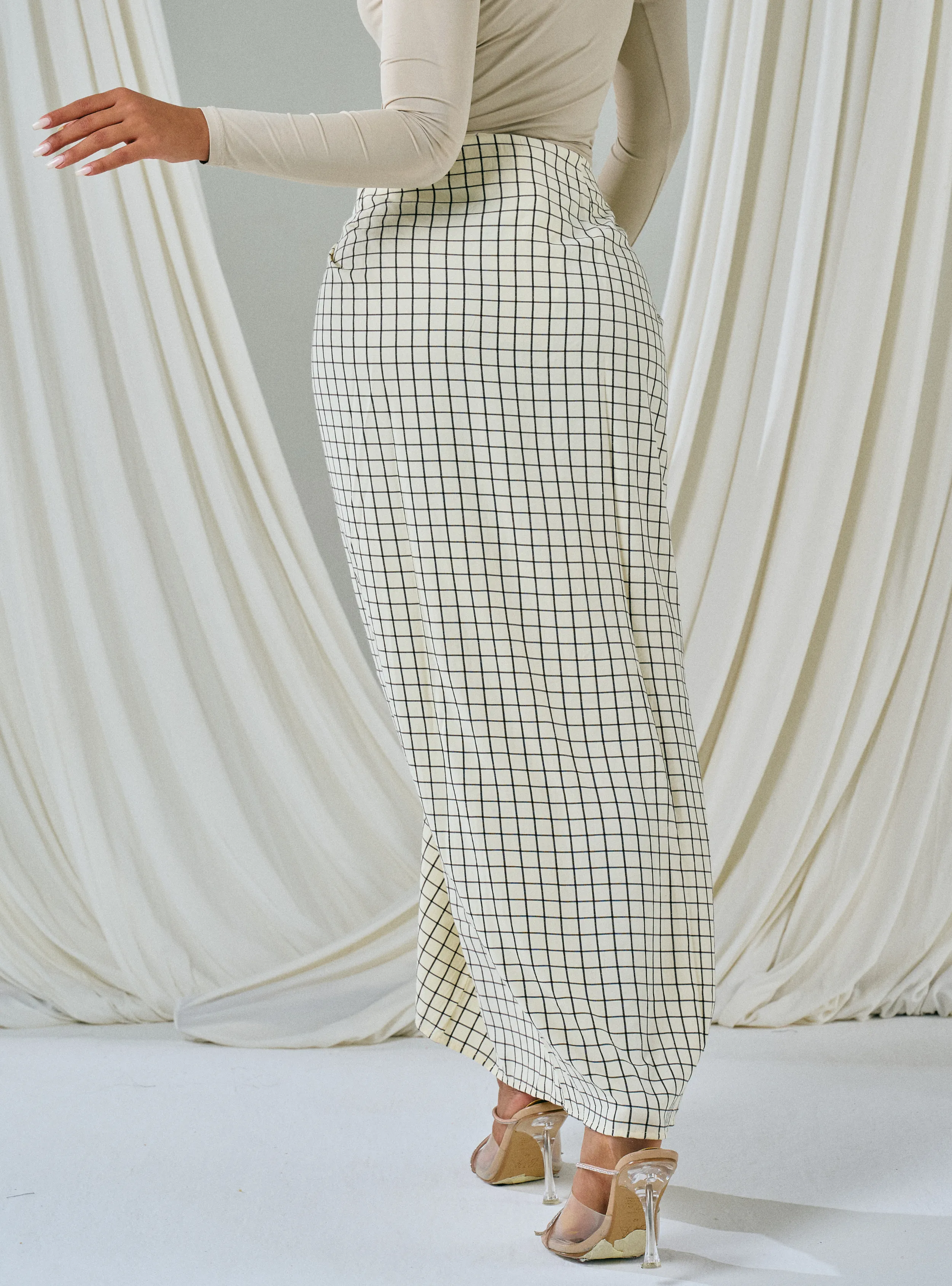 Melly Instant Pario Wrap Skirt Only - Sand White Checked