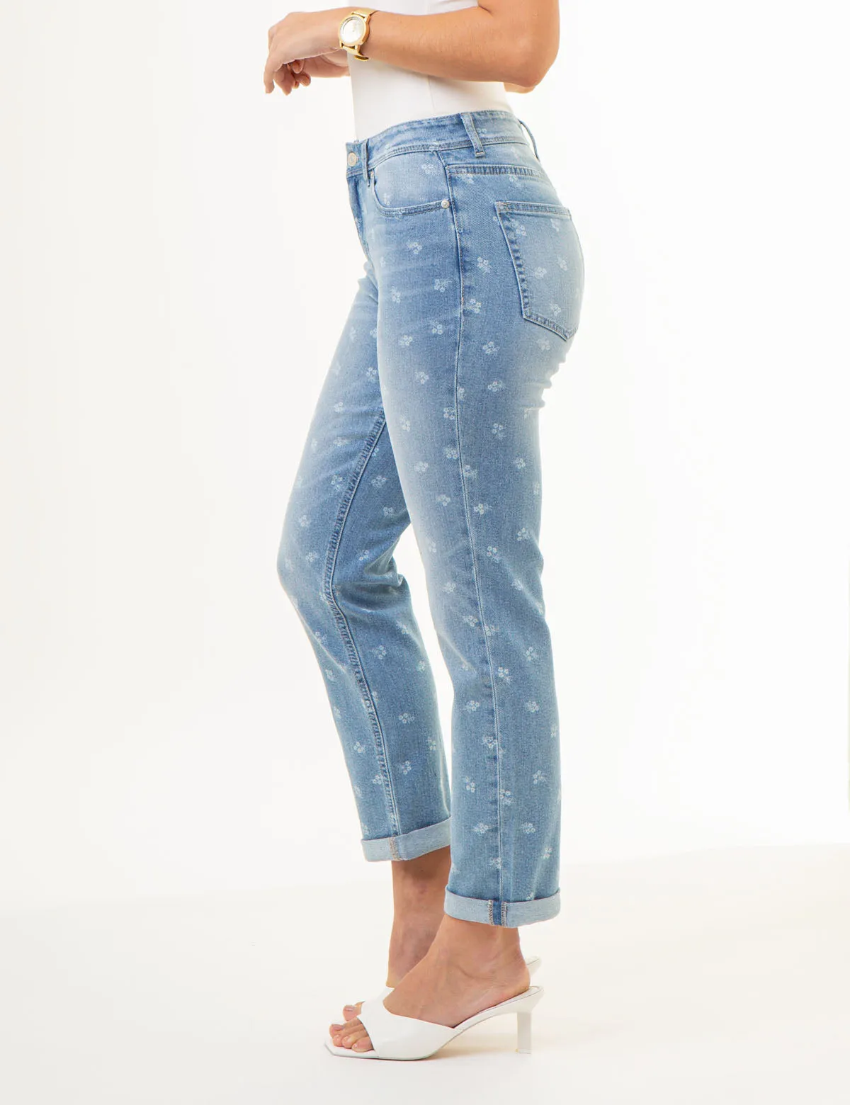 MID RISE BOYFRIEND JEANS