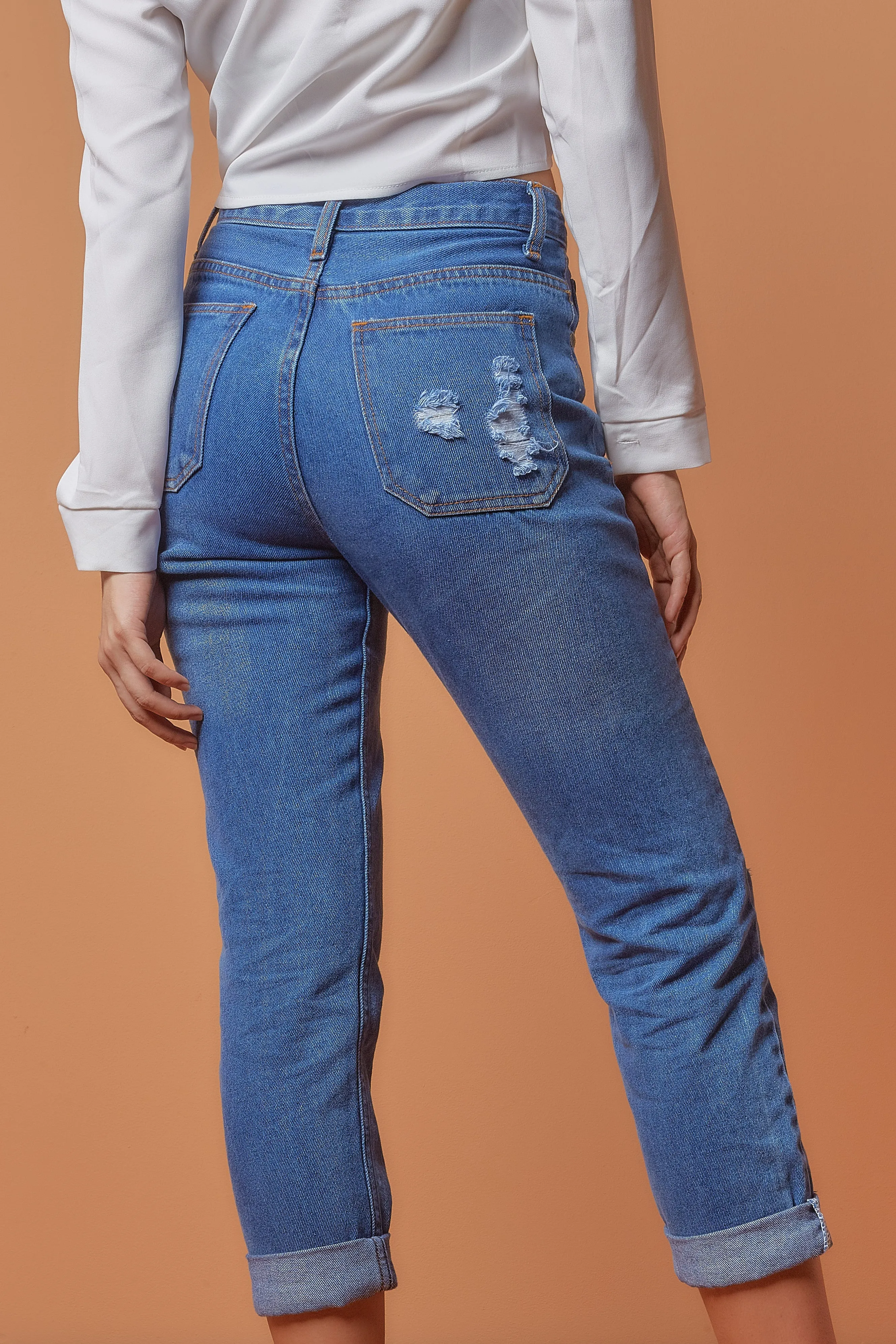 Mom Blue Jeans (701 Blue)