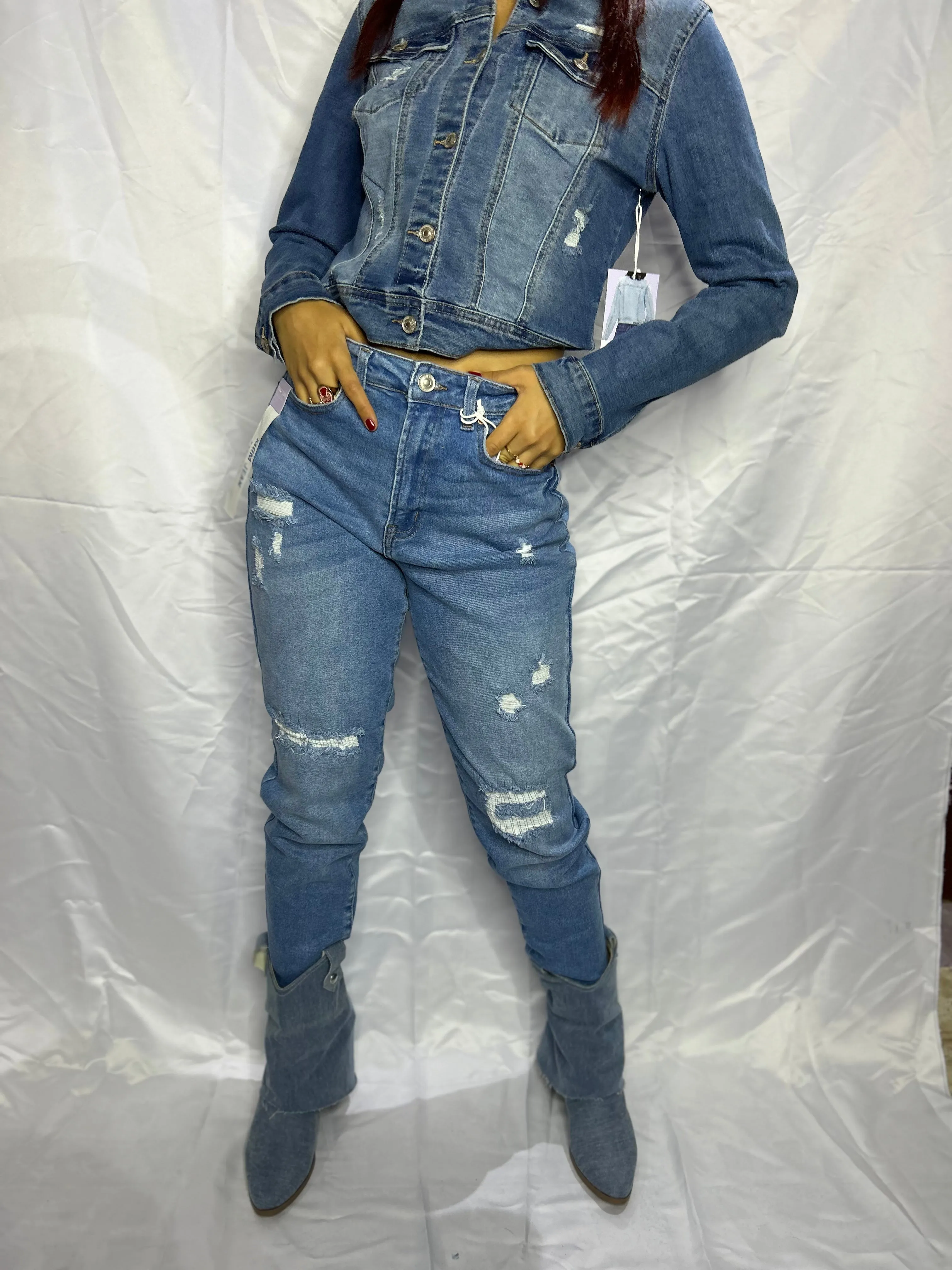 MOM JEANS WAX